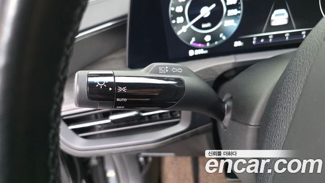 Kia K8 3.5 Gasoline 2WD Signature 2023 — фото 35