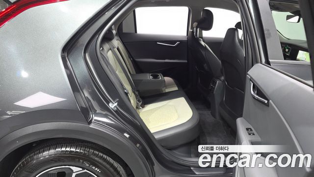 Kia Niro Prestige 2024 — фото 15