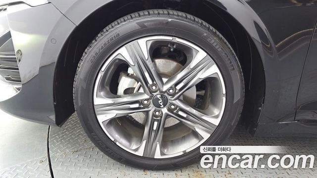 Kia K5 (III) 2.0 Signature 2023 — фото 5
