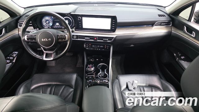 Kia K5 (III) 2.0 Signature 2023 — фото 7