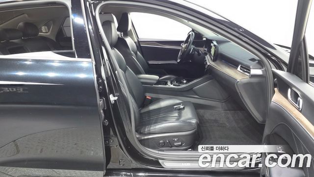 Kia K5 (III) 2.0 Signature 2023 — фото 26