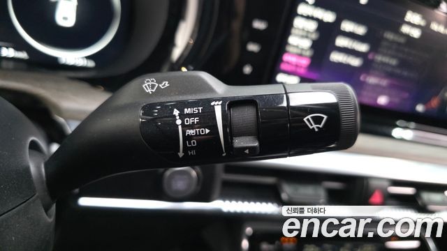 Kia K5 (III) 2.0 Signature 2023 — фото 27