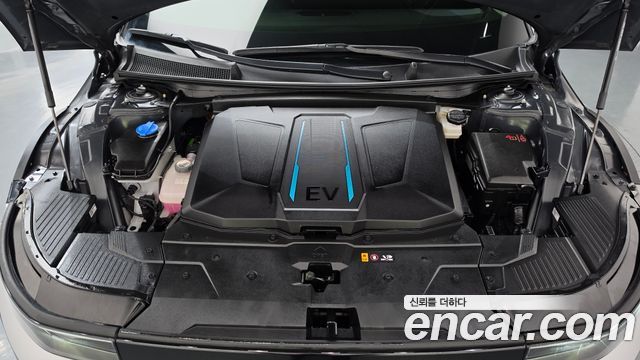 Hyundai Ioniq 5 Standard E-Value+ 2025 — фото 6
