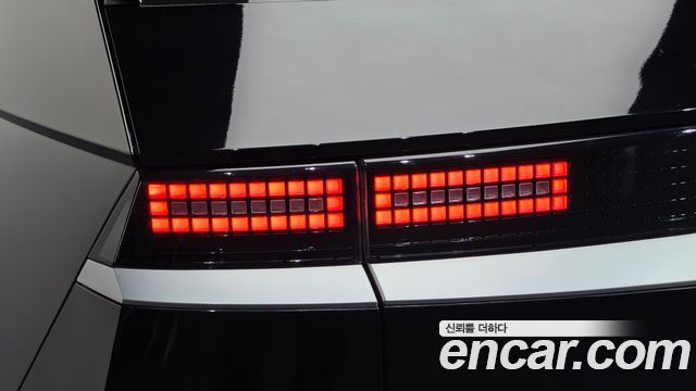Hyundai Ioniq 5 Standard E-Value+ 2025 — фото 23