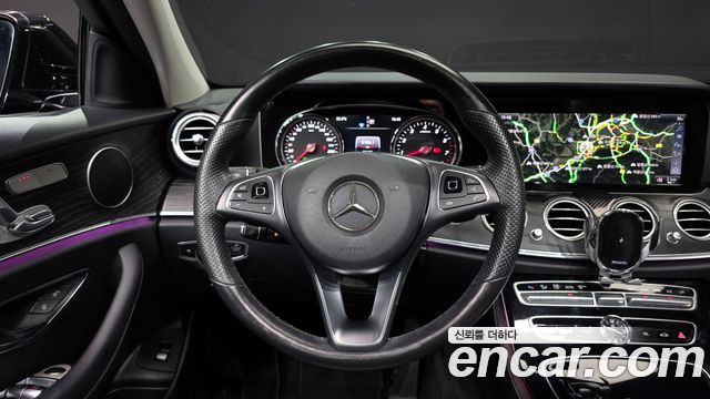 Mercedes-Benz E-Class (W213) E200 Avantgarde 2018 — фото 13