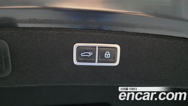 Genesis G80 (RG3) Gasoline 2.5 Turbo AWD 2024 — фото 17