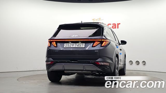 Hyundai Tucson (NX4) Gasoline 1.6 Turbo 4WD Inspiration 2023 — фото 4