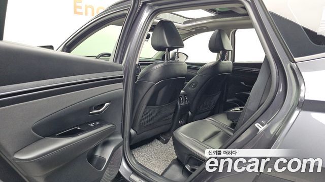 Hyundai Tucson (NX4) Gasoline 1.6 Turbo 4WD Inspiration 2023 — фото 26