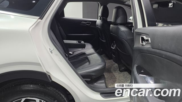 Kia Sportage (V) Gasoline 1.6 Turbo 2WD Prestige 2022 — фото 16