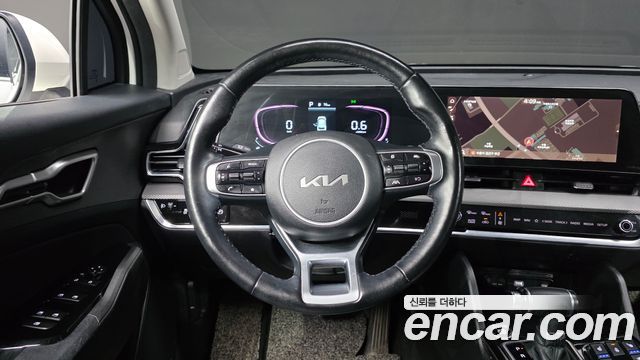Kia Sportage (V) Gasoline 1.6 Turbo 2WD Prestige 2022 — фото 18