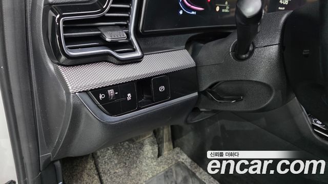 Kia Sportage (V) Gasoline 1.6 Turbo 2WD Prestige 2022 — фото 23
