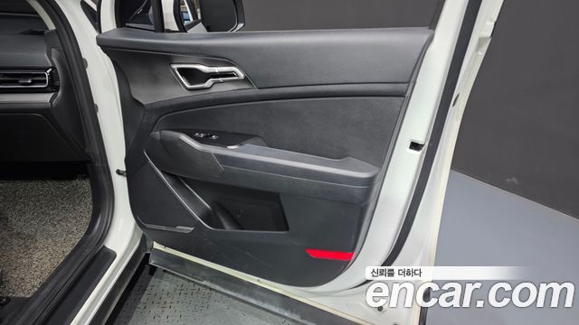 Kia Sportage (V) Gasoline 1.6 Turbo 2WD Prestige 2022 — фото 30