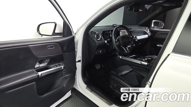 Mercedes-Benz GLB-Class (X247) GLB200 d 2022 — фото 10