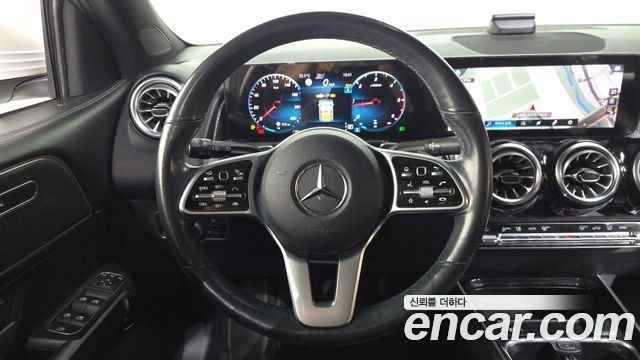 Mercedes-Benz GLB-Class (X247) GLB200 d 2022 — фото 13