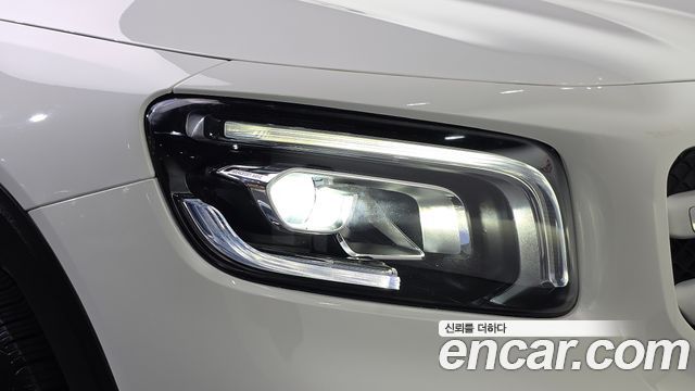 Mercedes-Benz GLB-Class (X247) GLB200 d 2022 — фото 22