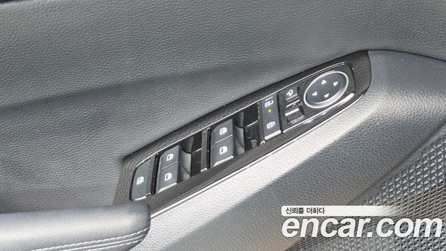 Kia Seltos Gasoline 1.6 Turbo 2WD Signature 2026 — фото 12