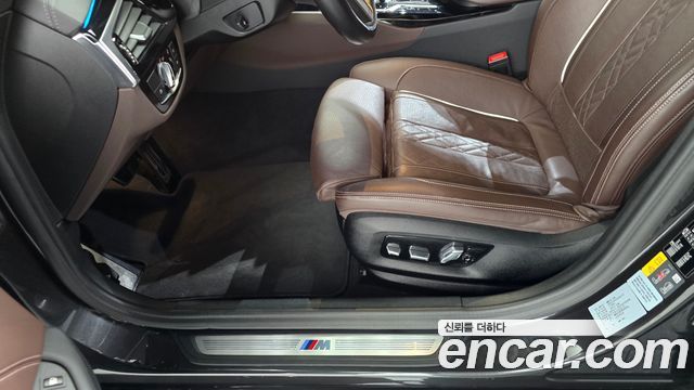 BMW 5 Series (G30) 530e M Sport 2022 — фото 19