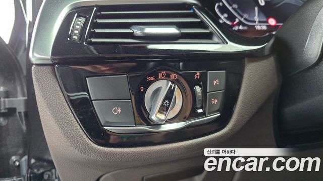 BMW 5 Series (G30) 530e M Sport 2022 — фото 27