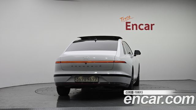 Hyundai Grandeur Hybrid (GN7) Calligraphy 2025 — фото 4
