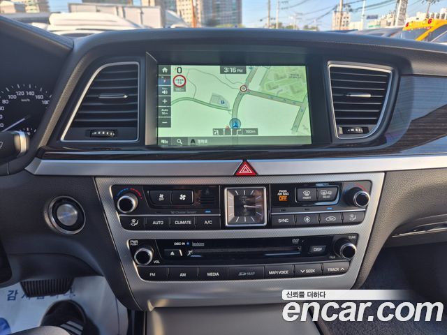 Genesis G80 3.3 GDI AWD Premium Luxury 2018 — фото 20
