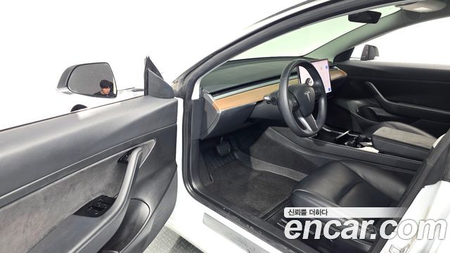 Tesla Model 3 Standard Range Plue RWD 2020 — фото 10