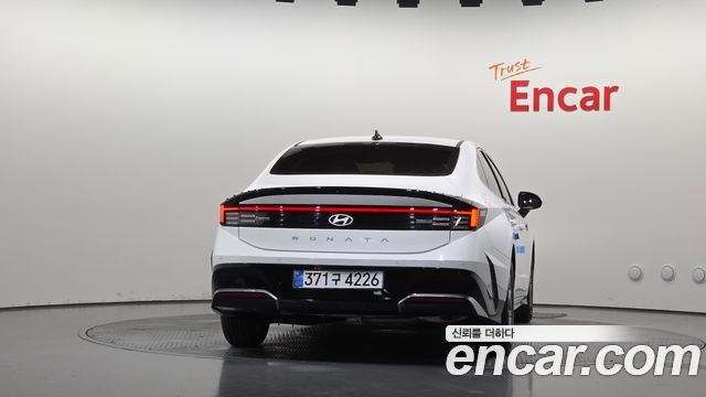 Hyundai Sonata The Edge (DN8) 2.0 LPG(Rent) Business 1 2024 — фото 4