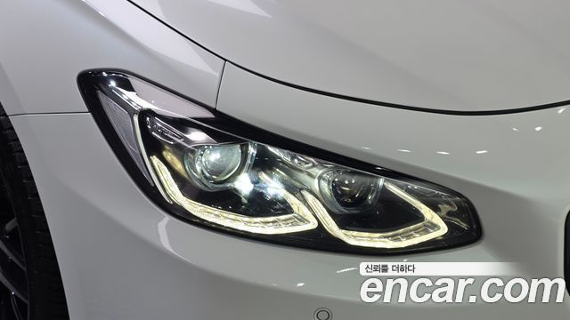 Hyundai Grandeur (IG) 3.0 Exclusive Special 2017 — фото 22