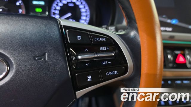 Hyundai Grandeur (IG) 3.0 Exclusive Special 2017 — фото 31