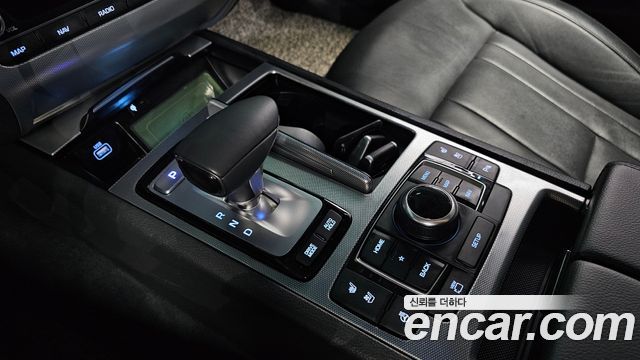 Genesis G80 3.3 GDI AWD Premium Luxury 2019 — фото 9