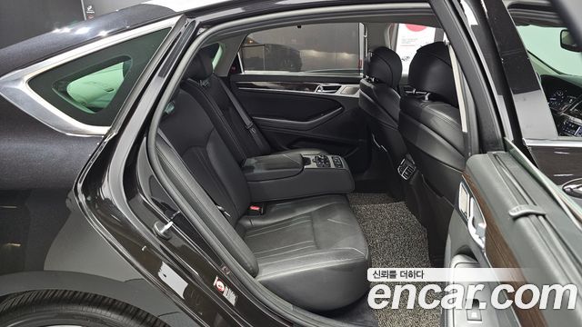 Genesis G80 3.3 GDI AWD Premium Luxury 2019 — фото 26
