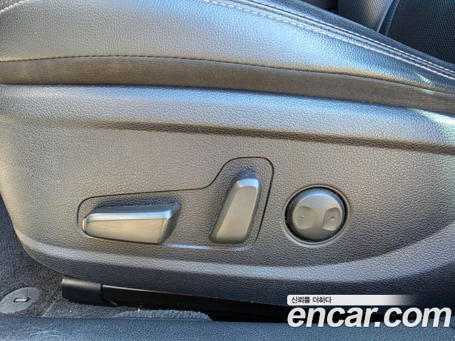 Hyundai Grandeur (IG) 2.4 Premium 2019 — фото 15