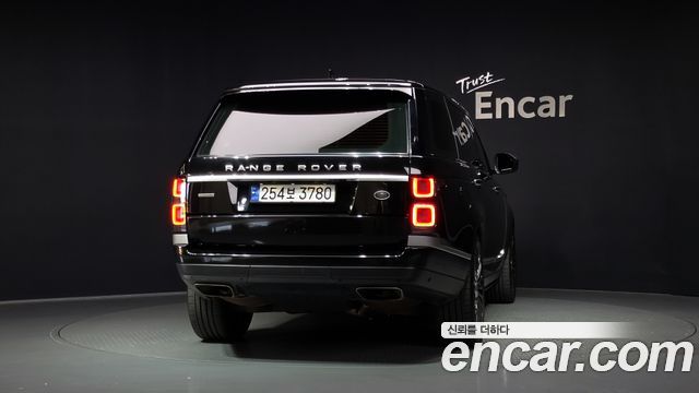 Land Rover Range Rover (IV) 4.4 SDV8 AB LWB DIESEL 2019 — фото 4