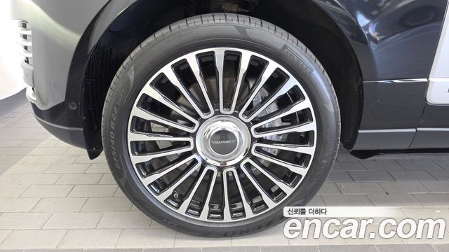Land Rover Range Rover (IV) 4.4 SDV8 AB LWB DIESEL 2019 — фото 5