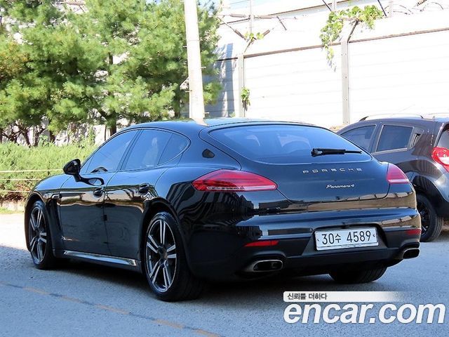 Porsche Panamera 3.6 AWD 970 2015 — фото 2