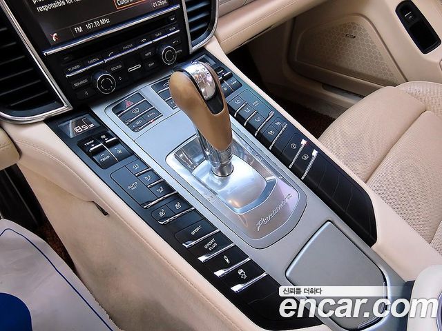 Porsche Panamera 3.6 AWD 970 2015 — фото 9