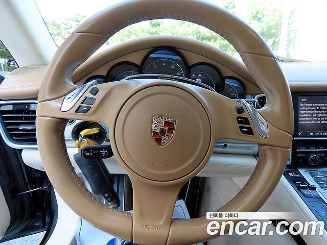Porsche Panamera 3.6 AWD 970 2015 — фото 10
