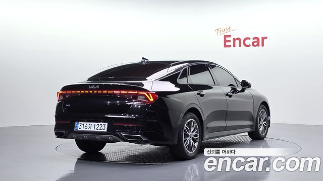 Kia K5 (III) 2.0 Noblesse 2023 — фото 2