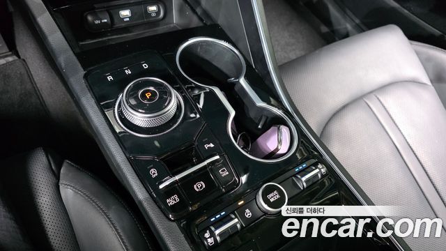Kia K5 (III) 2.0 Noblesse 2023 — фото 9