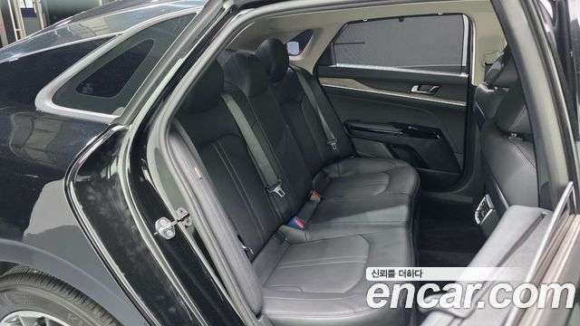 Kia K5 (III) 2.0 Noblesse 2023 — фото 11
