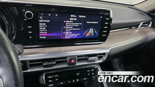Kia K5 (III) 2.0 Noblesse 2023 — фото 16