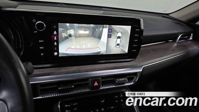 Kia K5 (III) 2.0 Noblesse 2023 — фото 17