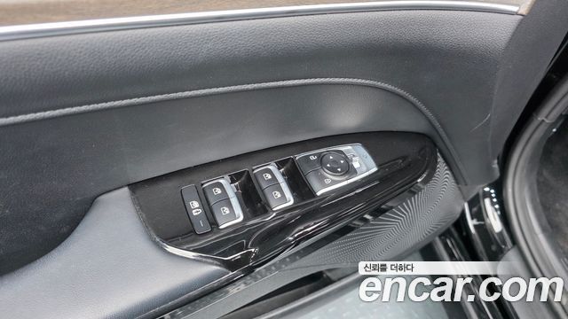 Kia K5 (III) 2.0 Noblesse 2023 — фото 20