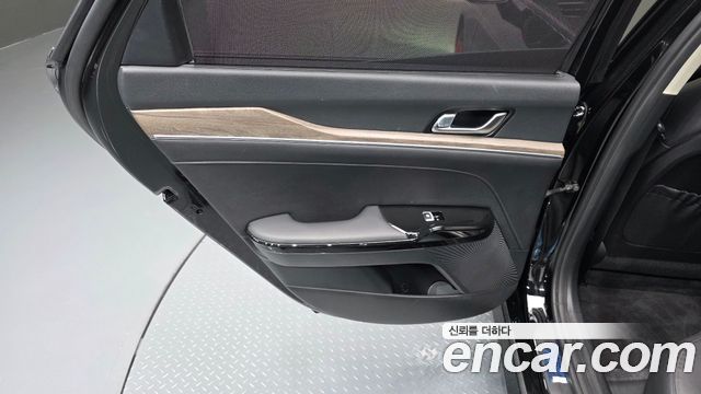 Kia K5 (III) 2.0 Noblesse 2023 — фото 25