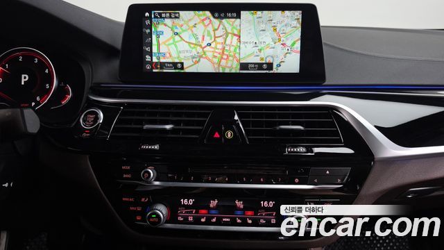BMW 5 Series (G30) 530d M Sport Plus 2018 — фото 18