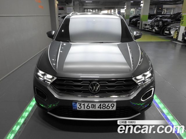 Volkswagen T-Roc 2.0 TDI Premium 2021 — фото 3