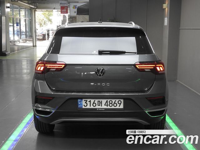 Volkswagen T-Roc 2.0 TDI Premium 2021 — фото 4