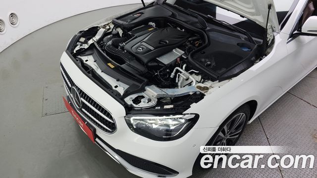 Mercedes-Benz E-Class (W213) E250 Avantgarde 2021 — фото 6