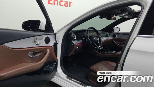 Mercedes-Benz E-Class (W213) E250 Avantgarde 2021 — фото 10