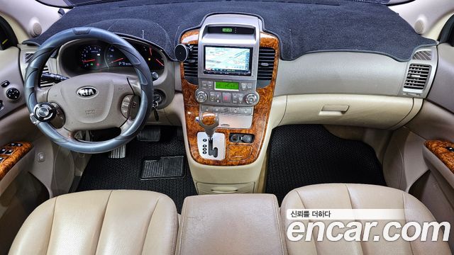 Kia Carnival R Grand Carnival HI Limousine GLX Premium 2014 — фото 7