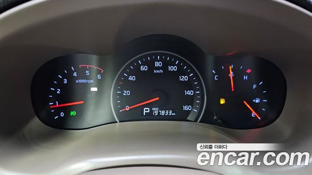 Kia Carnival R Grand Carnival HI Limousine GLX Premium 2014 — фото 8